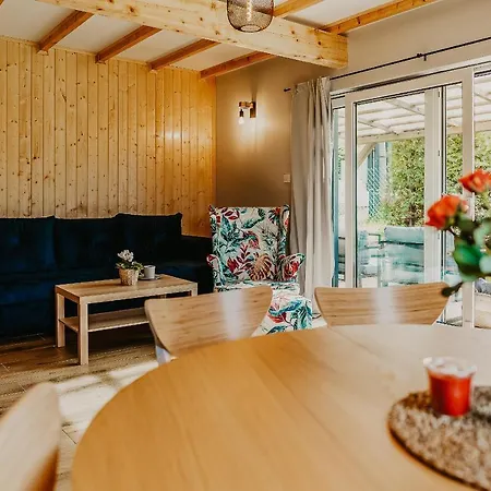 بيت للعطل Sun House *